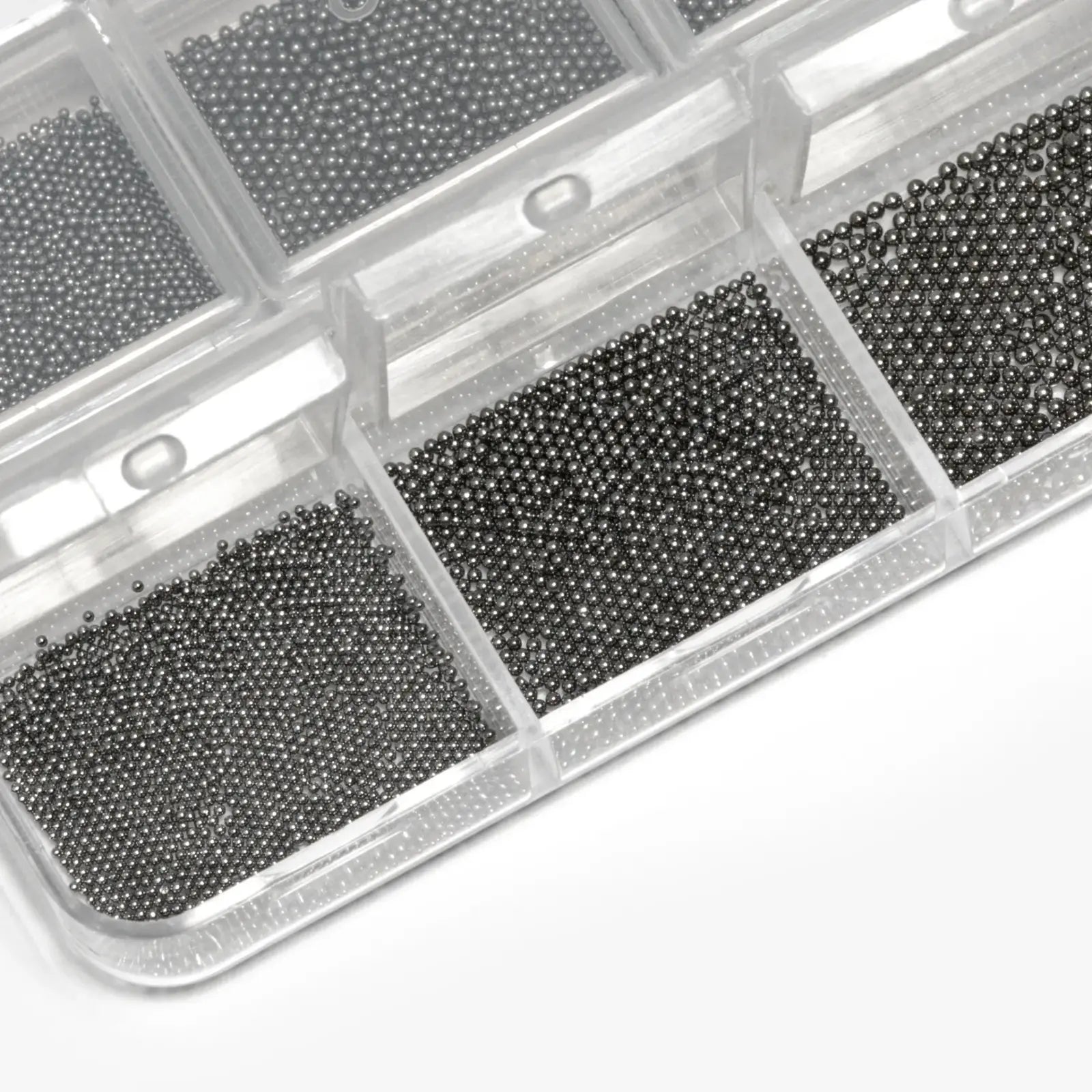 BLACK-GOLD-Extra-Beauty-Caviar-Poza-de-aproape-V2.jpg