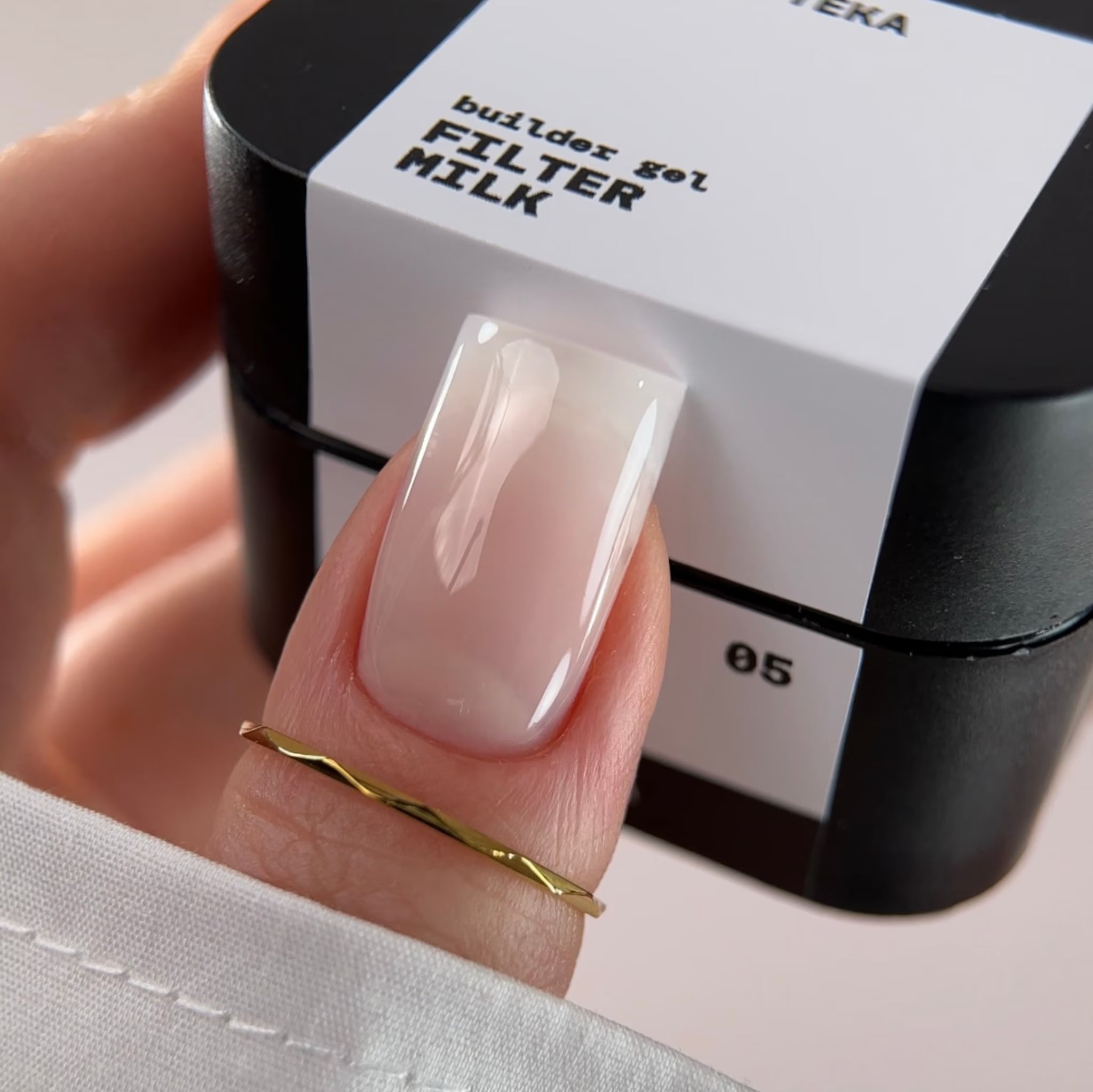 BIBLIOTEKA Builder Gel № 05 Milk FILTER – Milk, 15 ml