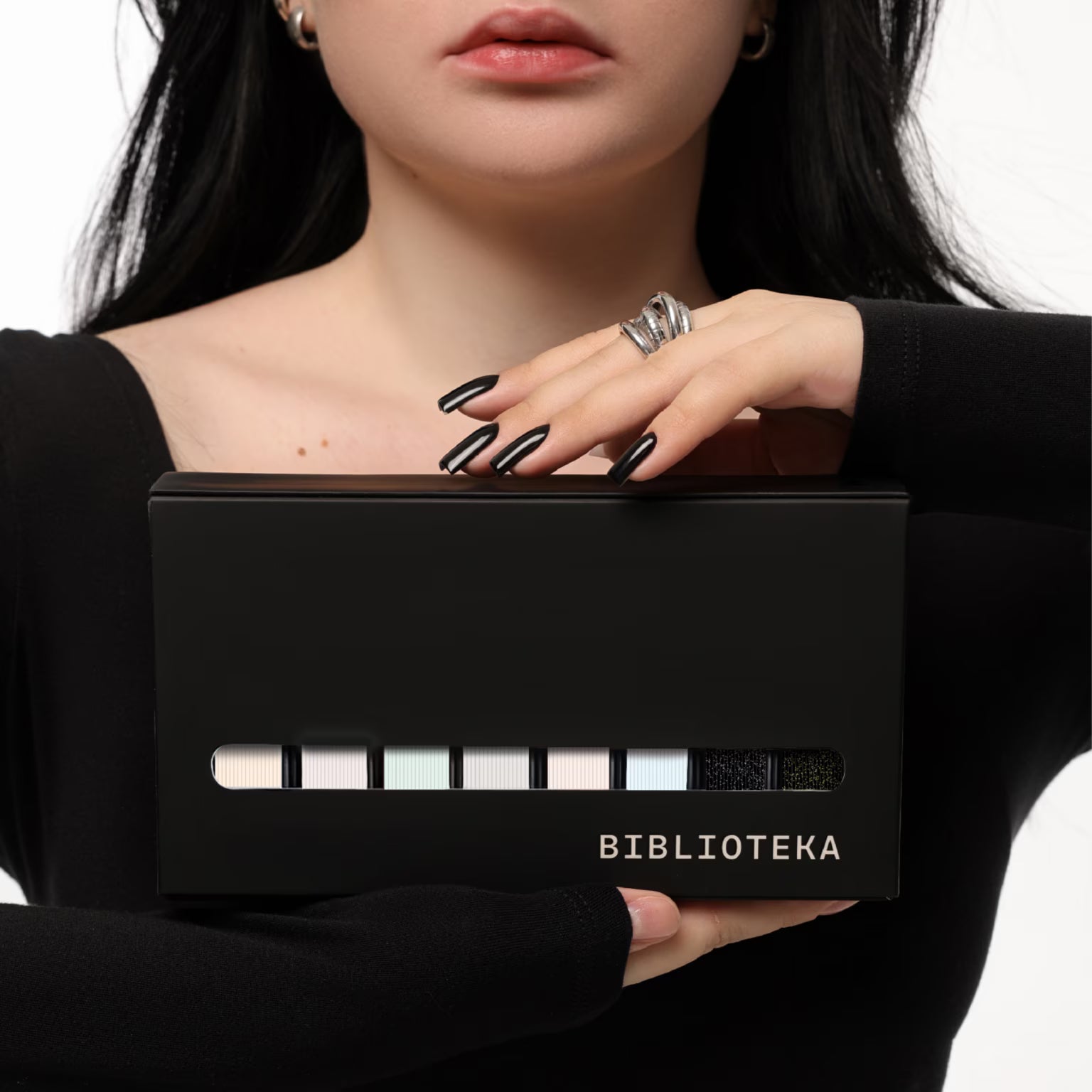 BIBLIOTEKA LUMIÈRE BLANCHE, (collection of 6 gel polishes and 2 top coats)