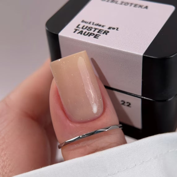 BIBLIOTEKA Builder Gel № 22 LUSTER Taupe – Cool beige with shimmer, 15 ml
